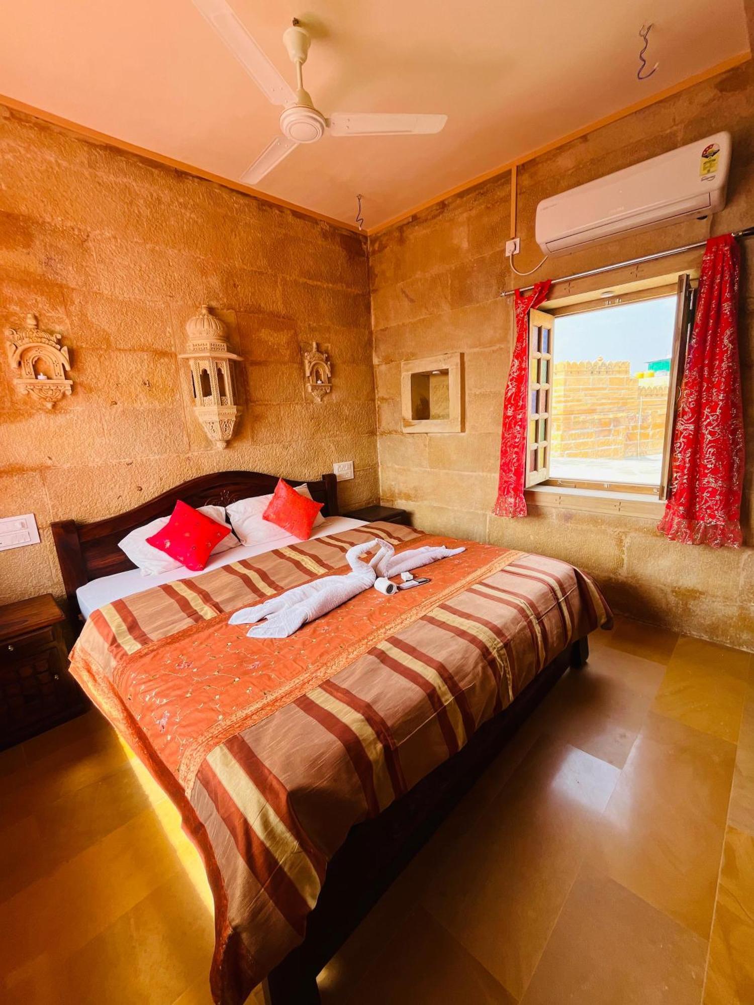 Mud Mirror Guesthouse Jaisalmer Zewnętrze zdjęcie