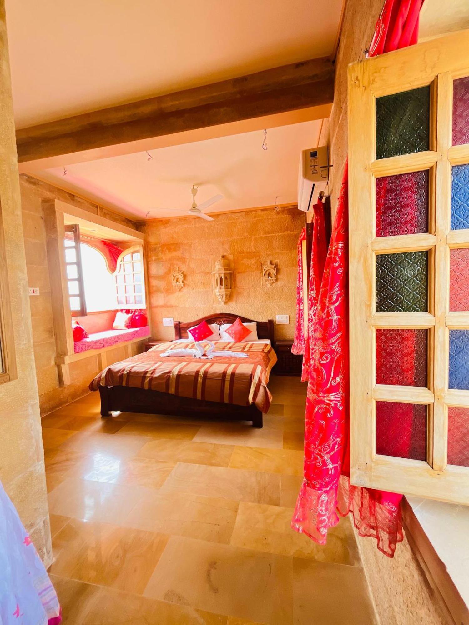 Mud Mirror Guesthouse Jaisalmer Zewnętrze zdjęcie