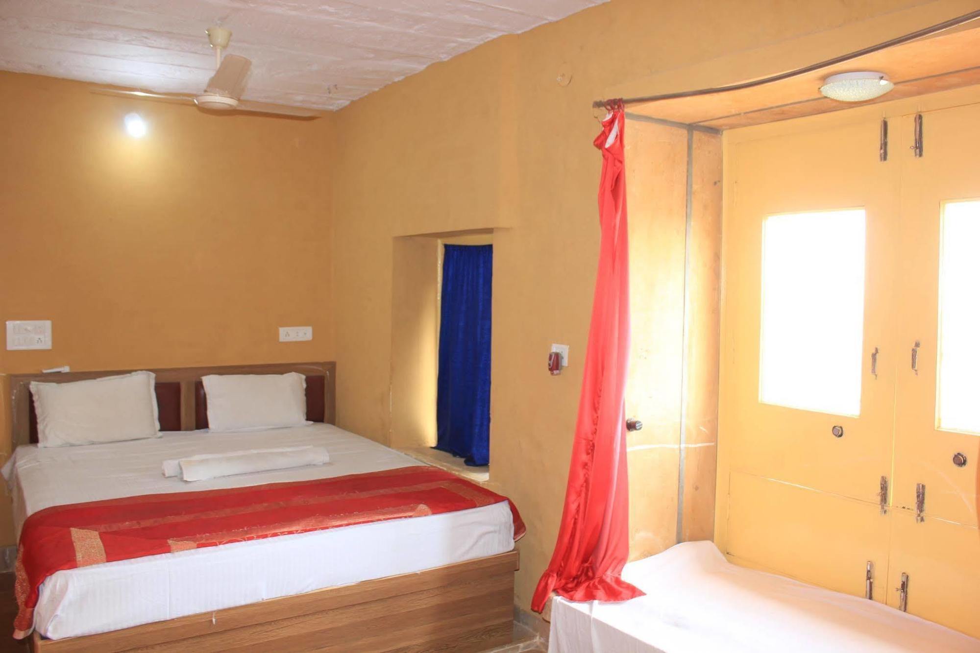 Mud Mirror Guesthouse Jaisalmer Zewnętrze zdjęcie