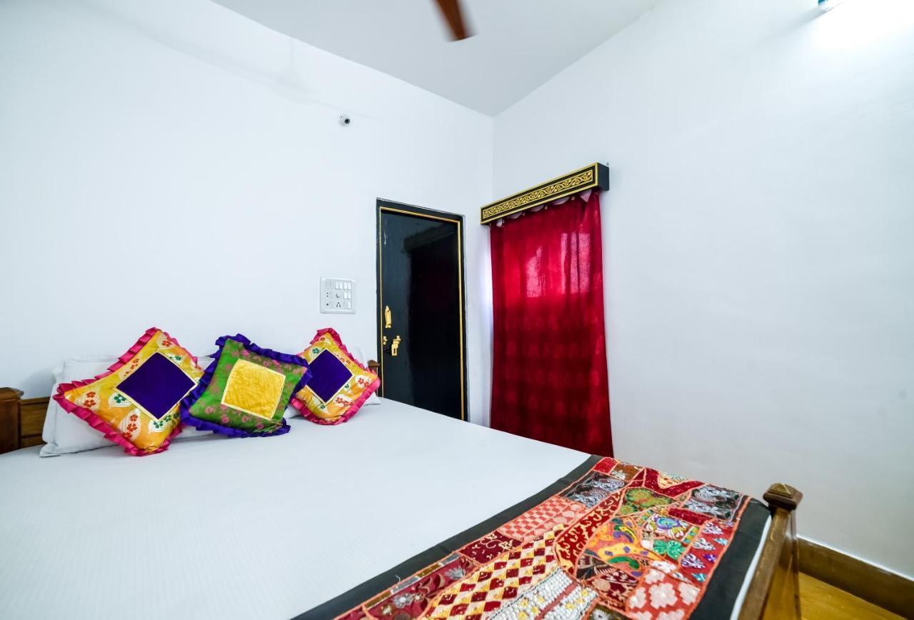 Mud Mirror Guesthouse Jaisalmer Zewnętrze zdjęcie